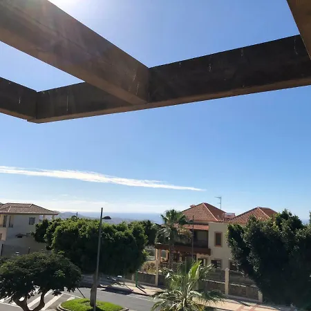 Apartment El Galeon Townhouse